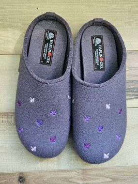 Haflinger Women's Purple Wool Slip-On Slippers with Embroidered Butterflies